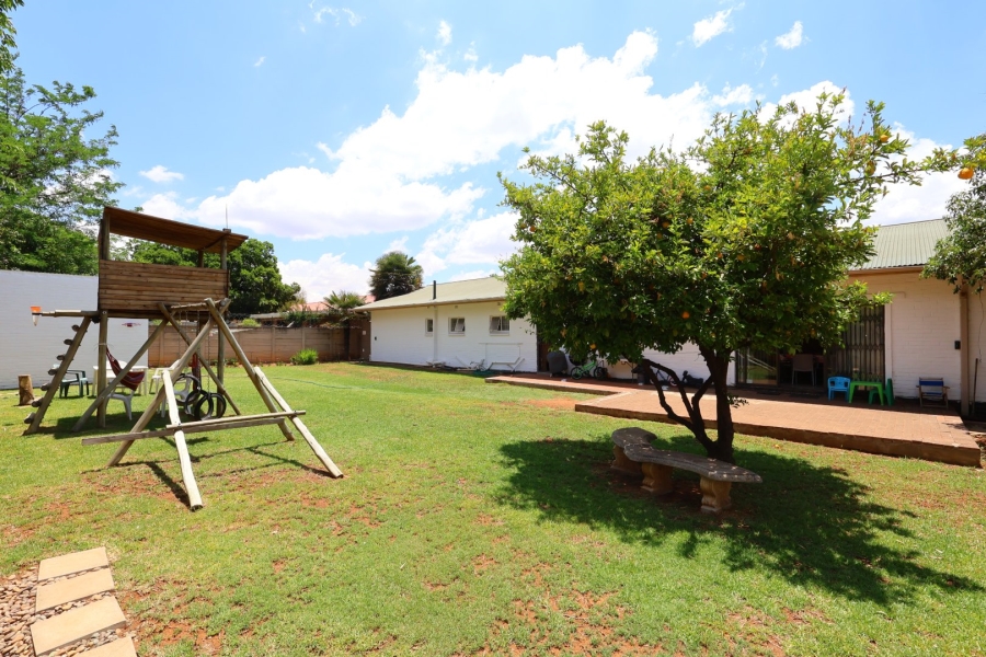 4 Bedroom Property for Sale in Universitas Free State